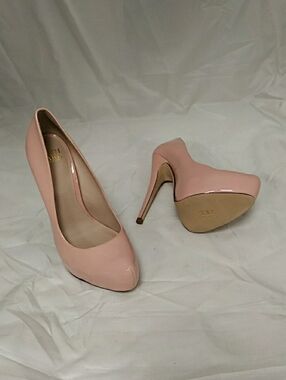 Madonna Truth or Dare Desroches Blush Pink Patent Hidden Platform Pumps 8.5 NEW